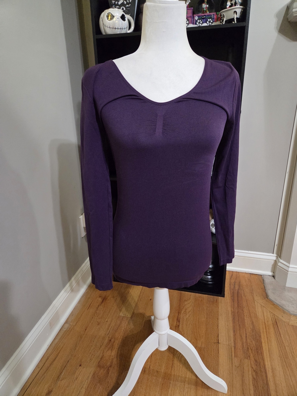 Jrs Long Sleeve Scoop Neck Top in Deep Plum